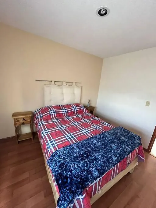 Casa Llena De Vida Y Estilo En Un Conjunto Con Vigilancia Centrico En Puebla Villa Mexico